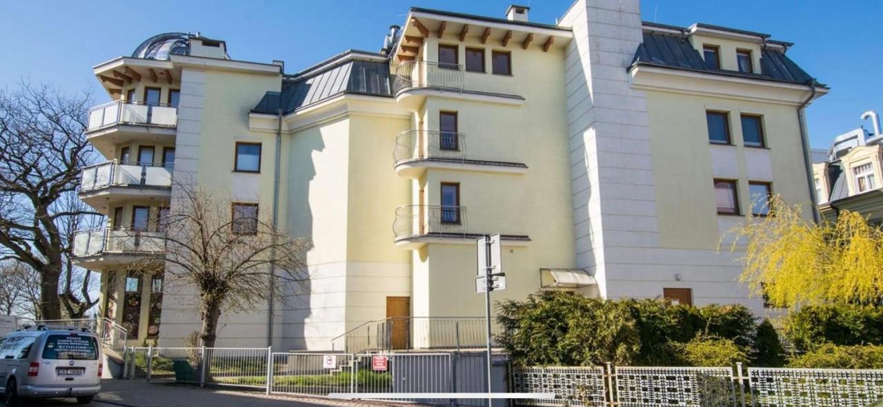 Apartament Bella Apartment Miedzyzdroje Exterior photo
